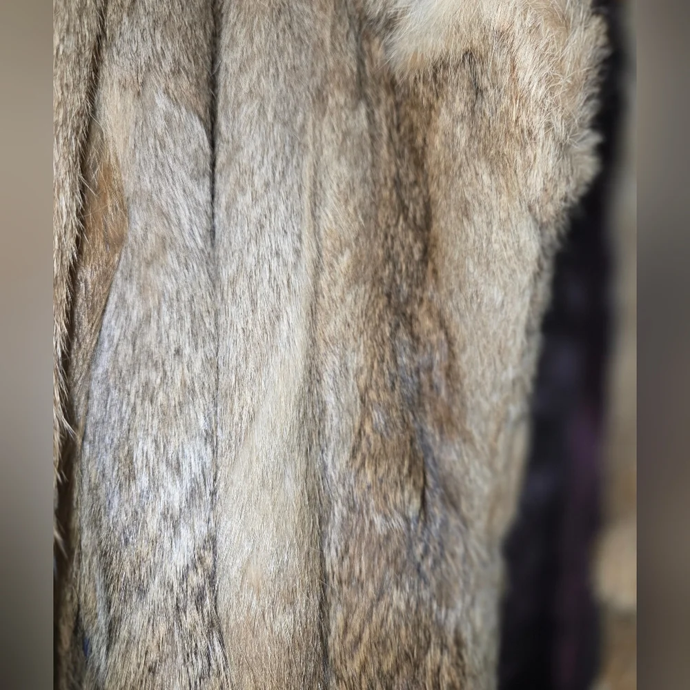 Elegant Tan Rabbit Fur Coat - Picture 4 of 6